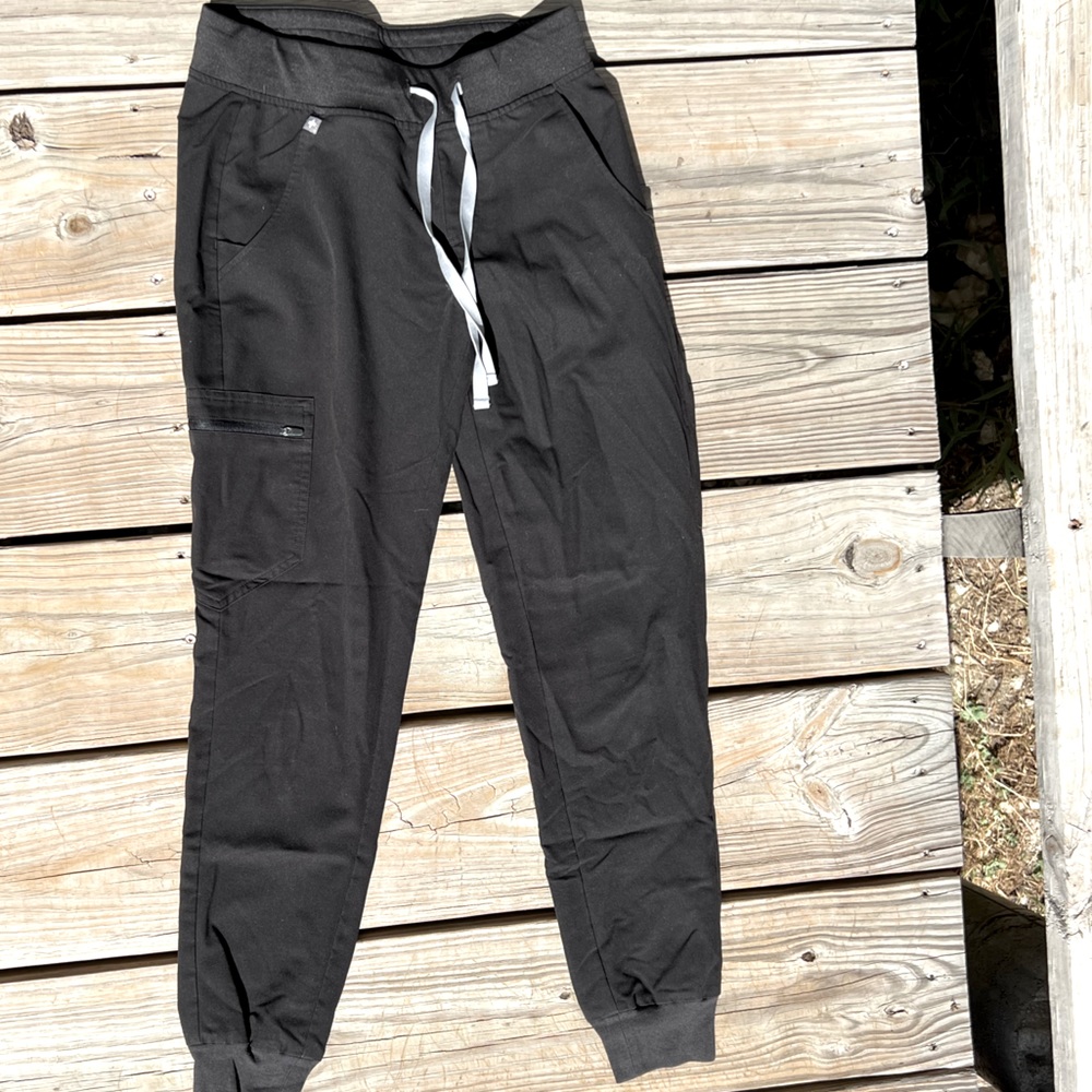 Figs Zamora Black High Waisted